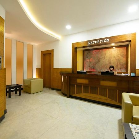 Comfy Luxury Hotel 벵갈루루 외부 사진