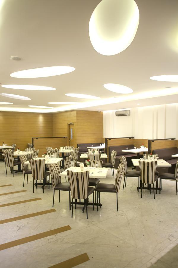 Comfy Luxury Hotel 벵갈루루 외부 사진