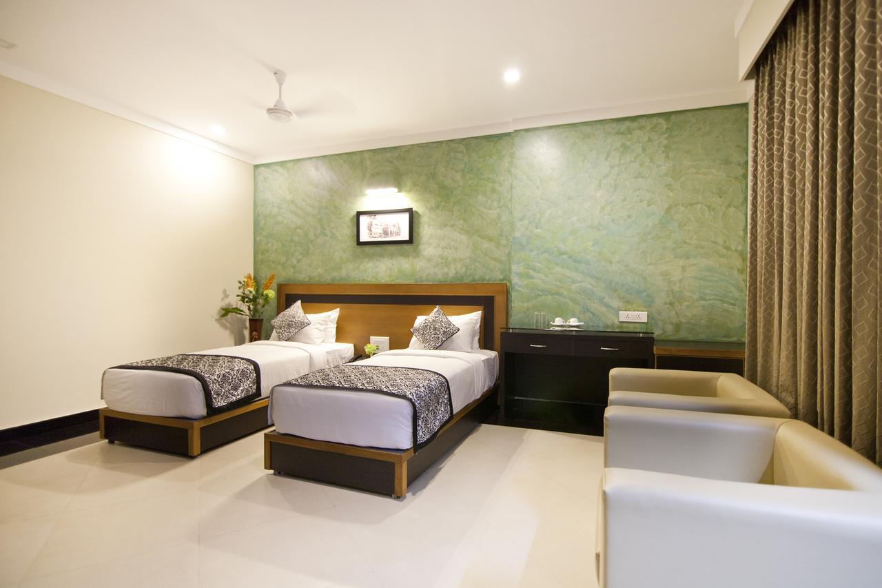 Comfy Luxury Hotel 벵갈루루 외부 사진