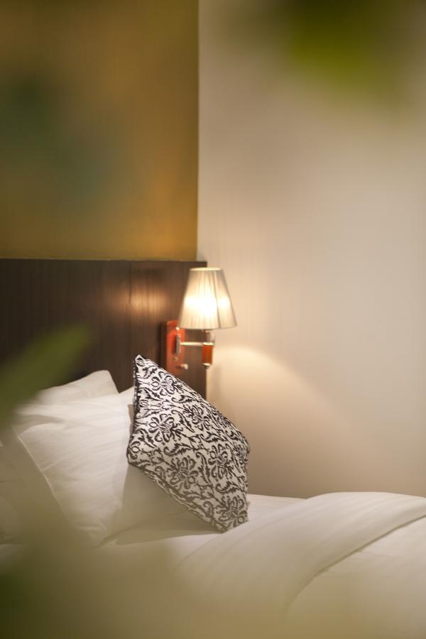Comfy Luxury Hotel 벵갈루루 외부 사진