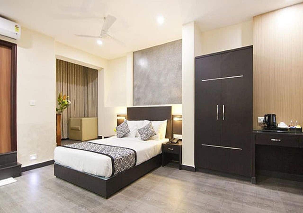 Comfy Luxury Hotel 벵갈루루 외부 사진