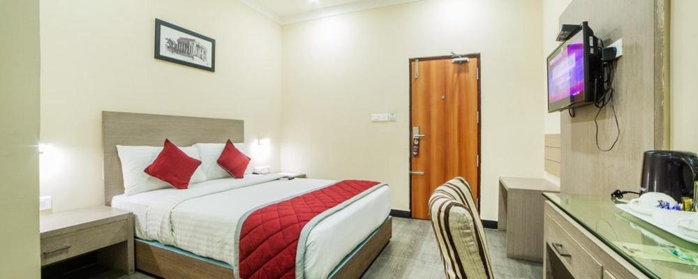 Comfy Luxury Hotel 벵갈루루 외부 사진